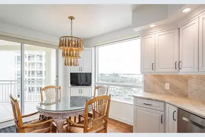 1180 Gulf Boulevard #806, Clearwater, FL 33767 - Photo 7