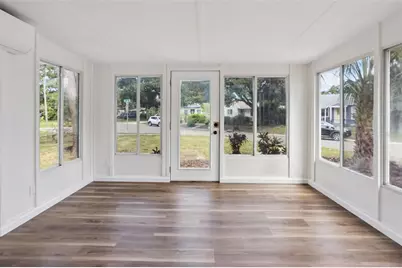 4050 Iris Street N, Saint Petersburg, FL 33703 - Photo 25