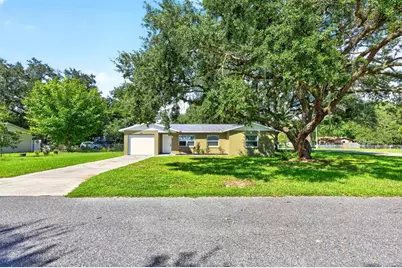 706 Elm Avenue, Fruitland Park, FL 34731 - Photo 21