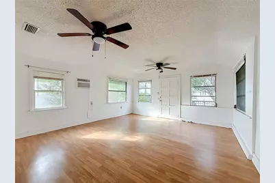 4519 Haines Road N, Saint Petersburg, FL 33714 - Photo 5