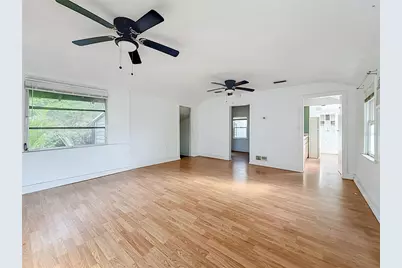 4519 Haines Road N, Saint Petersburg, FL 33714 - Photo 3