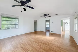 4519 Haines Rd N, Saint Petersburg, FL 33714 - Photo 3