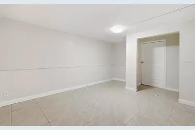 6448 41st Avenue N, Saint Petersburg, FL 33709 - Photo 17