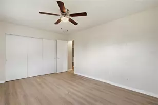 6448 41st Ave N, Saint Petersburg, FL 33709 - Photo 27