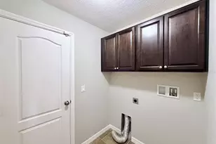 153 Cabrillo Dr, Groveland, FL 34736 - Photo 13