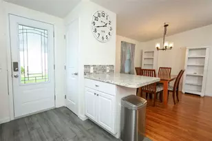 728 Prado Dr, Lady Lake, FL 32159 - Photo 11