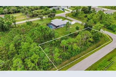 12039 Du Barry Avenue, Port Charlotte, FL 33981 - Photo 15