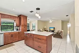 7201 Moss Leaf Ln, Orlando, FL 32819 - Photo 15
