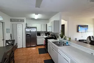 607 Maricopa Dr, Kissimmee, FL 34758 - Photo 3