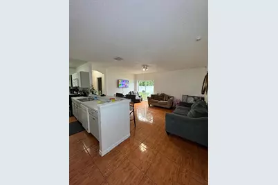 607 Maricopa Drive, Kissimmee, FL 34758 - Photo 5