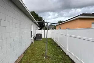 607 Maricopa Dr, Kissimmee, FL 34758 - Photo 21