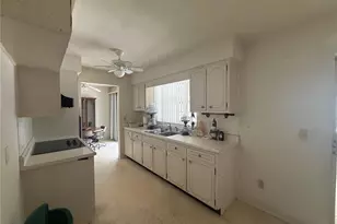 568 Hillcrest Dr, Largo, FL 33771 - Photo 11
