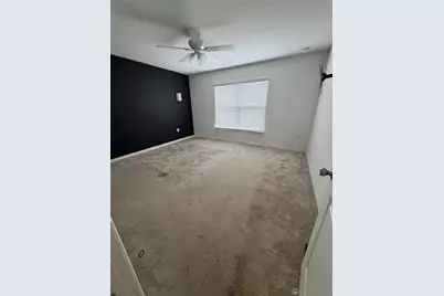 2500 Begonia Street, Mascotte, FL 34753 - Photo 3