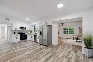 390 Frances Ave, Casselberry, FL 32707 - Photo 17