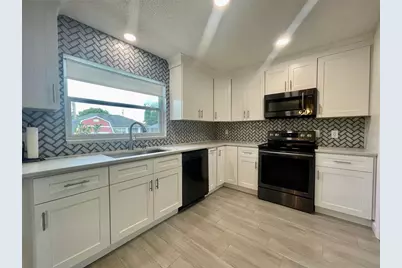 2107 E Atmore Circle, Deltona, FL 32725 - Photo 13