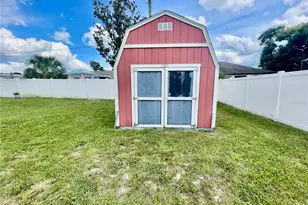 2107 E Atmore Cir, Deltona, FL 32725 - Photo 39
