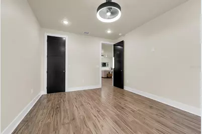 1910 Cloverlawn Avenue, Orlando, FL 32806 - Photo 23