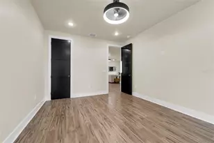 1910 Cloverlawn Ave, Orlando, FL 32806 - Photo 23