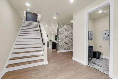 1910 Cloverlawn Avenue, Orlando, FL 32806 - Photo 3