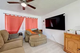 3667 Trianon Dr, Orlando, FL 32818 - Photo 17