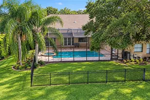 2986 Cielo Cir N, Clearwater, FL 33759 - Photo 37