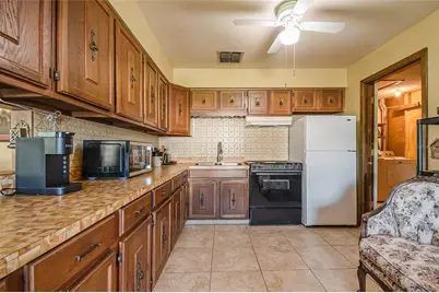 7 S Lavon Avenue, Kissimmee, FL 34741 - Photo 13