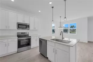 1666 Meadowgrove Ave, Saint Cloud, FL 34771 - Photo 15