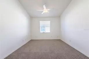 4223 63rd Terrace E, Sarasota, FL 34243 - Photo 27