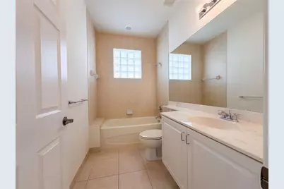 4223 63rd Terrace E, Sarasota, FL 34243 - Photo 31