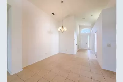 4223 63rd Terrace E, Sarasota, FL 34243 - Photo 17