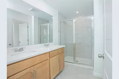 11512 Sunsail Avenue, Orlando, FL 32832 - Photo 19