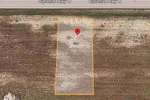 539 Diplomat Pkwy W, Cape Coral, FL 33993 - Photo 1
