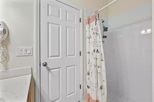 2509 Dharma Cir, Kissimmee, FL 34746 - Photo 25