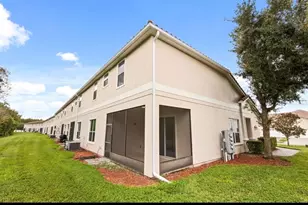 2860 Eastham Ln, Kissimmee, FL 34741 - Photo 21