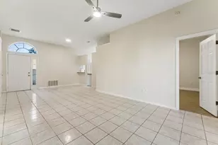 11850 Hullbridge Ct, Orlando, FL 32837 - Photo 3