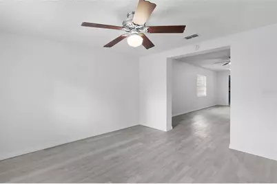 31128 Lochmore Circle, Mount Plymouth, FL 32776 - Photo 19