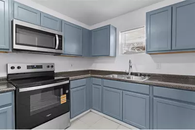 31128 Lochmore Circle, Mount Plymouth, FL 32776 - Photo 7