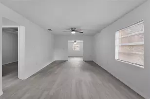 31128 Lochmore Cir, Mount Plymouth, FL 32776 - Photo 25