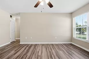1317 Braebury Dr, Leesburg, FL 34748 - Photo 9