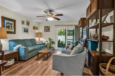 3811 N Oak Drive #E51, Tampa, FL 33611 - Photo 13