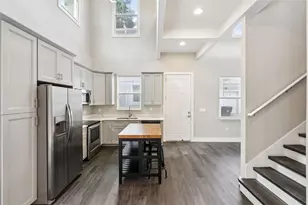 2411 Amherst Ave, Orlando, FL 32804 - Photo 21