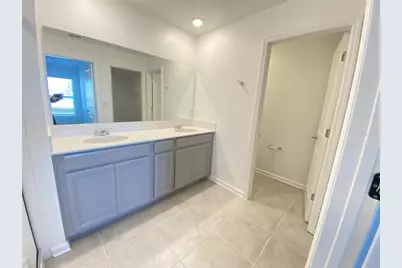 340 Pineywoods Street, Saint Cloud, FL 34772 - Photo 13