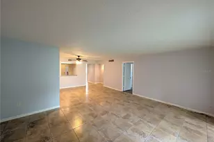 6306 Grand Bahama Cir, Tampa, FL 33615 - Photo 3