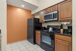 8101 Resort Village Dr, Orlando, FL 32821 - Photo 7