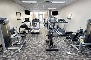 8101 Resort Village Dr, Orlando, FL 32821 - Photo 33