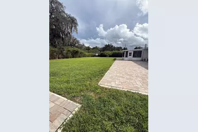 2207 Poinsettia Lane, Deland, FL 32724 - Photo 9