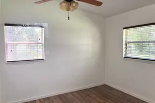 2404 Grandview Ave, Sanford, FL 32771 - Photo 9