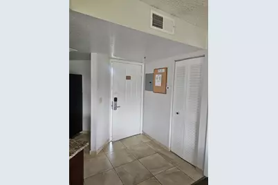 6402 Parc Corniche Drive #5204, Orlando, FL 32821 - Photo 5
