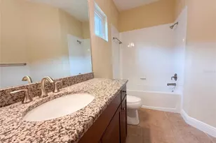 1121 Thornbury Dr, Parrish, FL 34219 - Photo 17