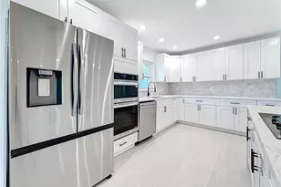 4219 Helena St NE, Saint Petersburg, FL 33703 - Photo 7